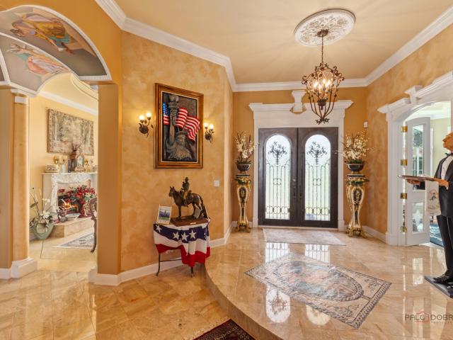 House for sale in Lake Forest, Illinois