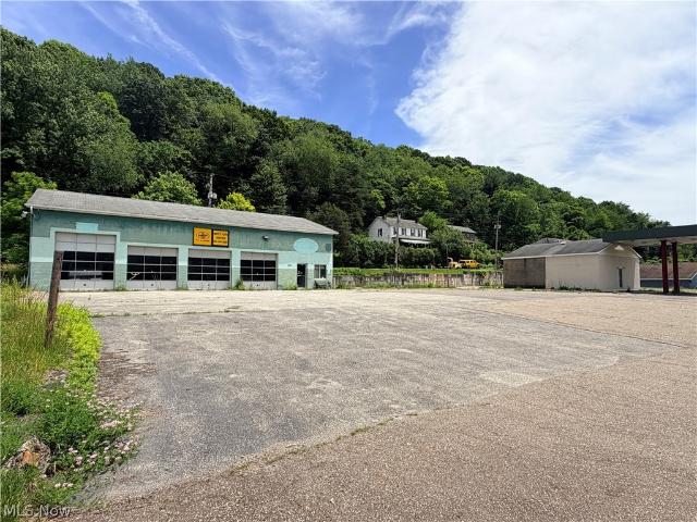 House for sale in New Cumberland, West Virginia