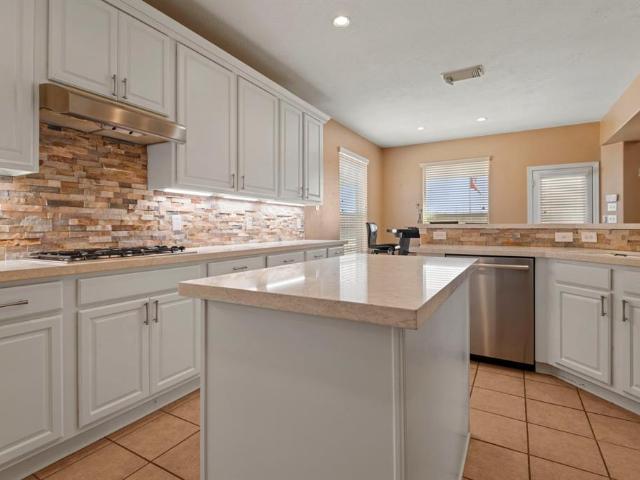 House for sale in Friendswood
