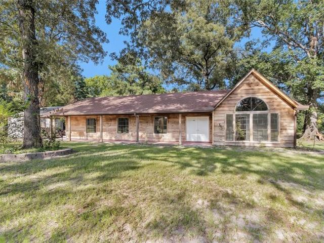 House for sale in Willis, Texas