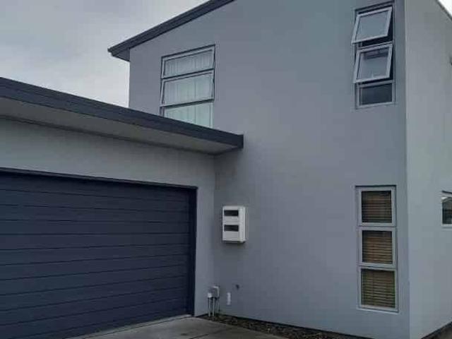 House for rent in Heathcote, Canterbury