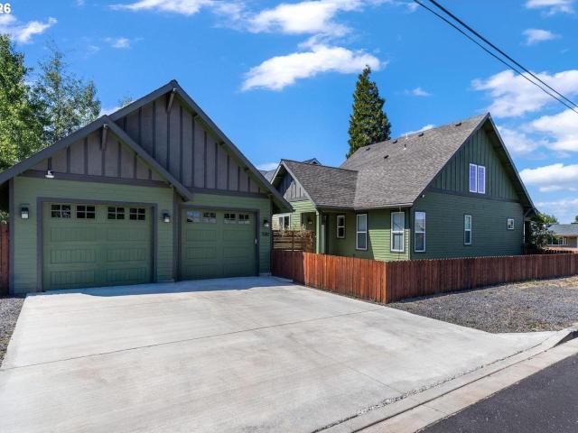 House for sale in Oregonia