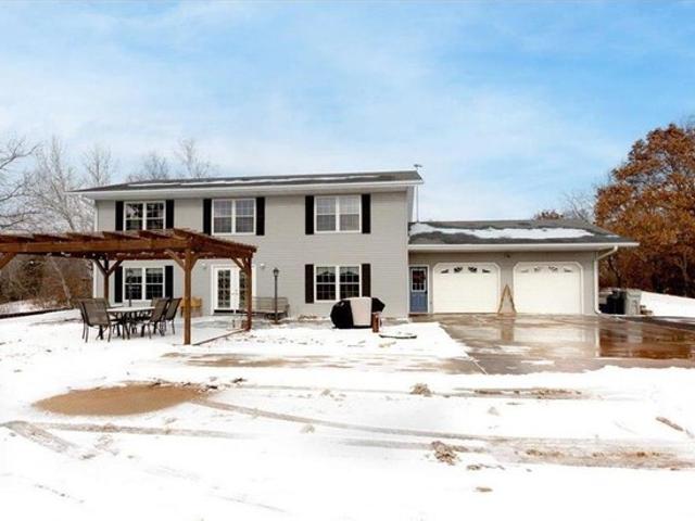 House for sale in Dunn, Wisconsin