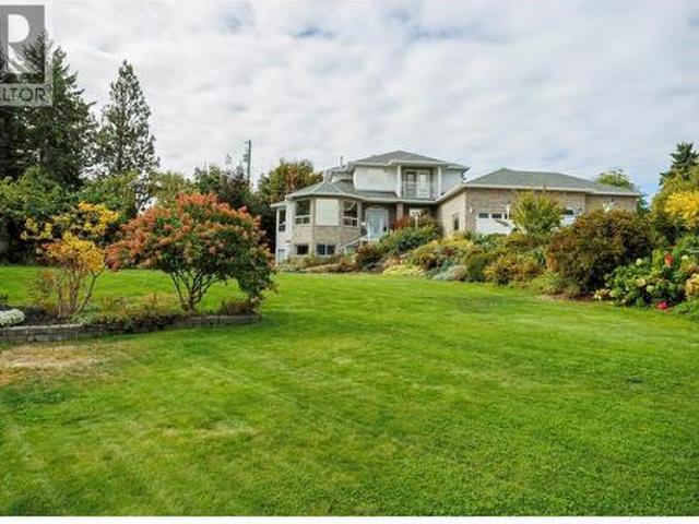 House for sale in Lake Country, British Columbia