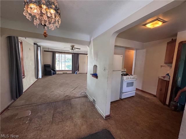 House for sale in Hinckley, Ohio