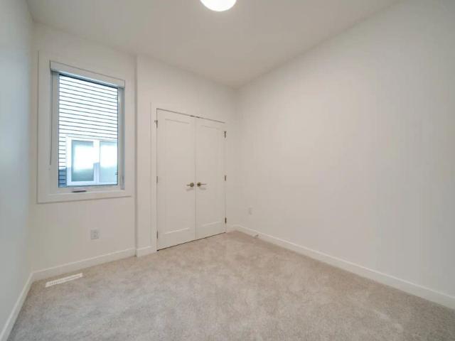 Townhouse for rent in Lendrum Place, Edmonton