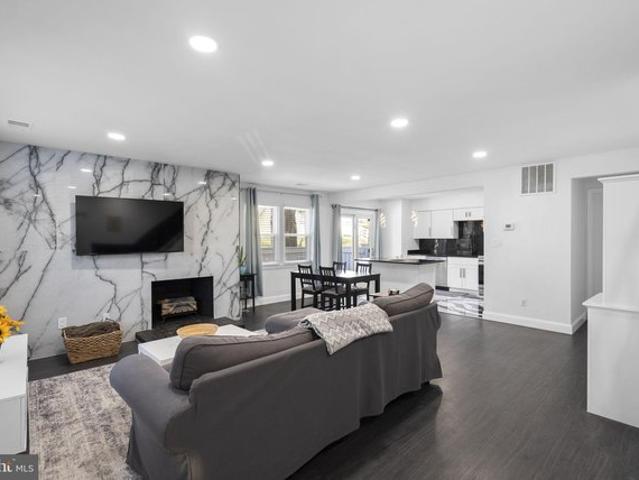 Condo for sale in Boyds, Maryland