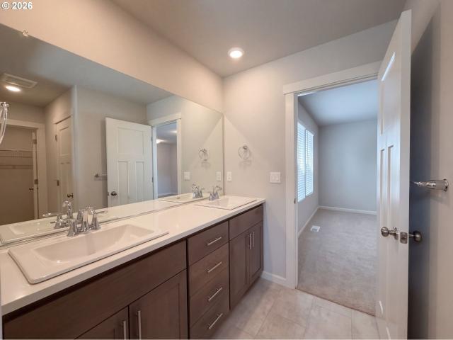 House for sale in North Plains, Washington County