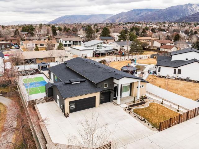 House for sale in Sandy, Utah