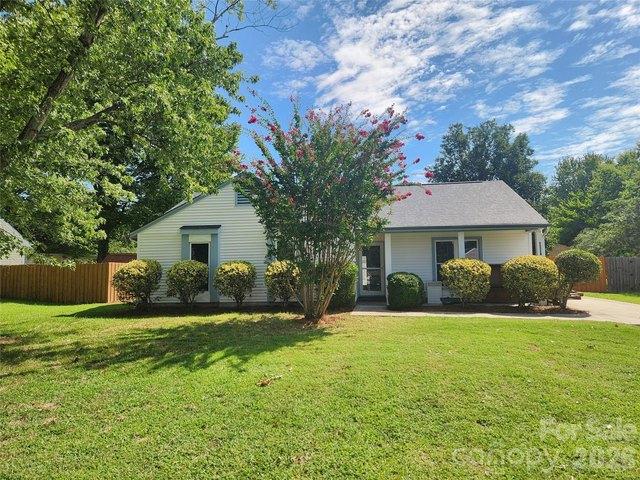 House for sale in Mecklenburg, North Carolina