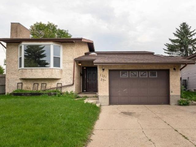 House for sale in Wedgewood, Alberta