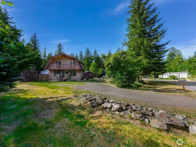 House for sale in Deming, Washington