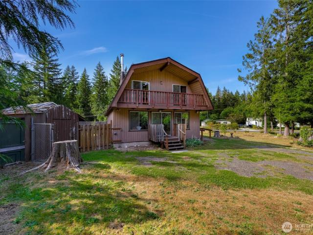 House for sale in Deming, Washington