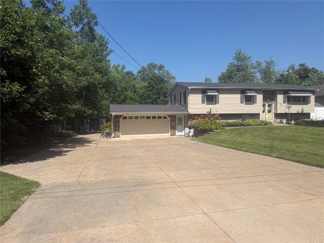House for sale in Harborcreek, Pennsylvania