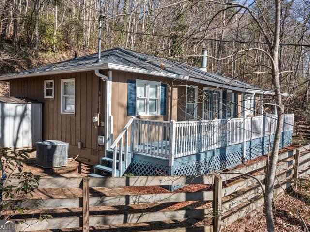 House for sale in Tiger, Georgia