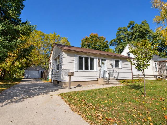 House for sale in Shawano, Shawano County