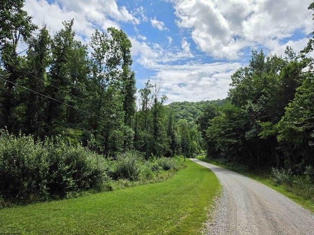 Land for sale in Charleston, West Virginia