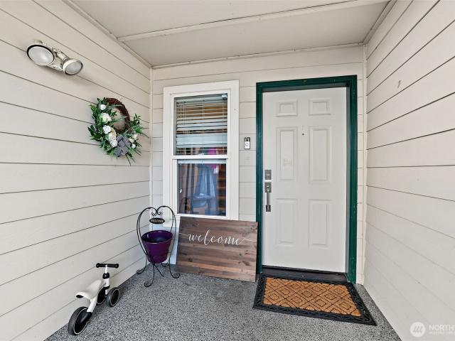 Condo for sale in Everett, Washington