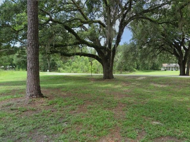 House for sale in Suwannee, Florida