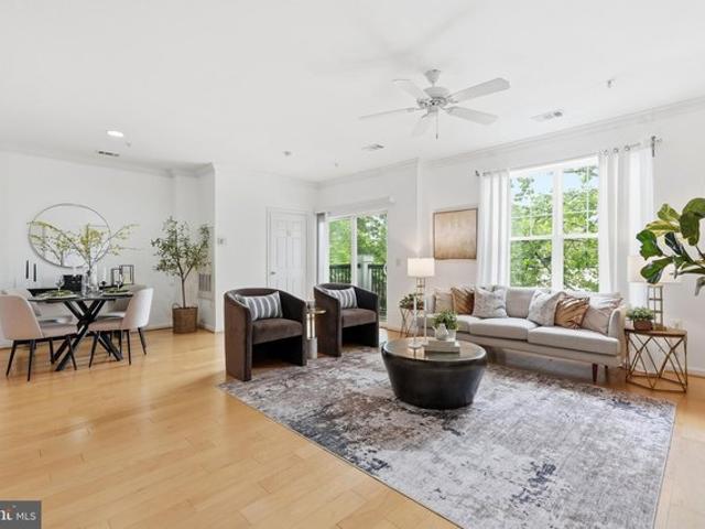 Condo for sale in Virginia