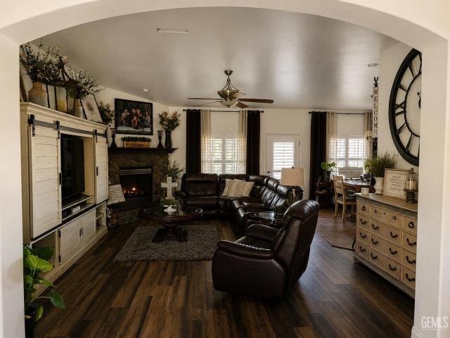 House for sale in Taft, Kern County