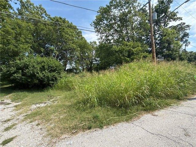 Land for sale in Independence, Jackson County
