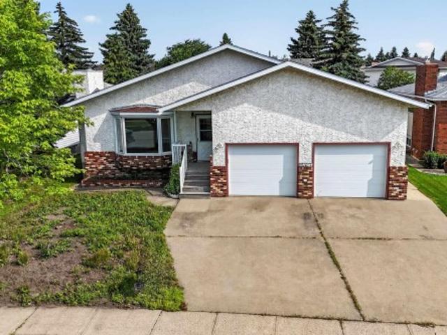 House for sale in Wedgewood, Alberta