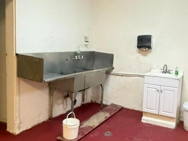 Commercial for sale in Delano, Kern County