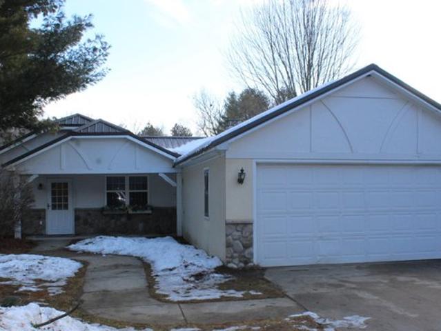 House for sale in White Cloud, Michigan