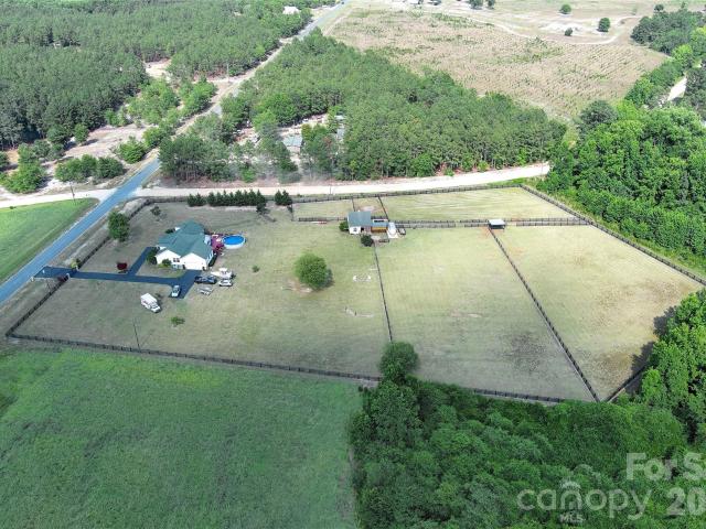 House for sale in Jefferson, South Carolina