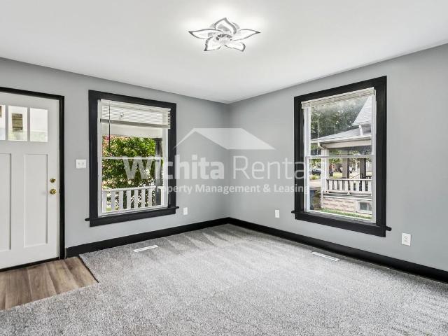 Apartment for rent in Lawnfield, Wichita