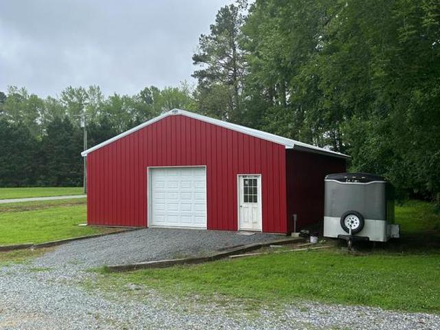House for sale in Whaleyville