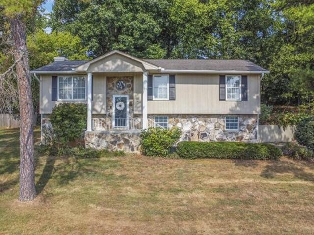 House for sale in Knoxville, East Tennessee