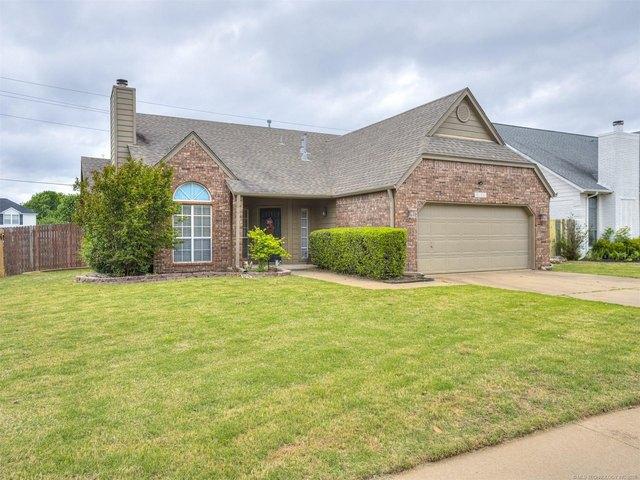 House for sale in Bixby, Oklahoma