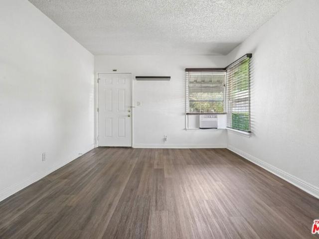 House for sale in North Hollywood Neighborhood Council District, Canoga Park
