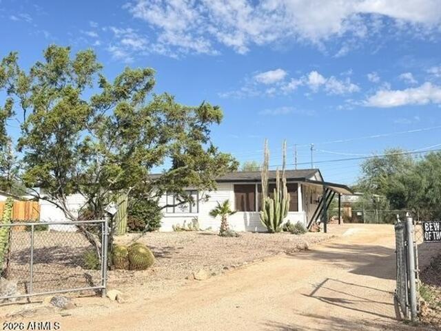 House for sale in Apache Junction, Pinal County