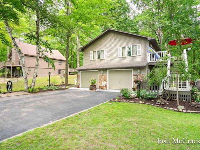 House for sale in Stanwood, Michigan