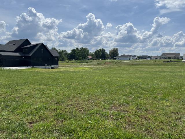 Land for sale in Simpson, Kentucky