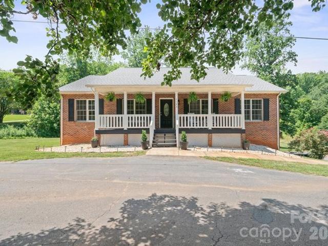 House for sale in Catawba, North Carolina