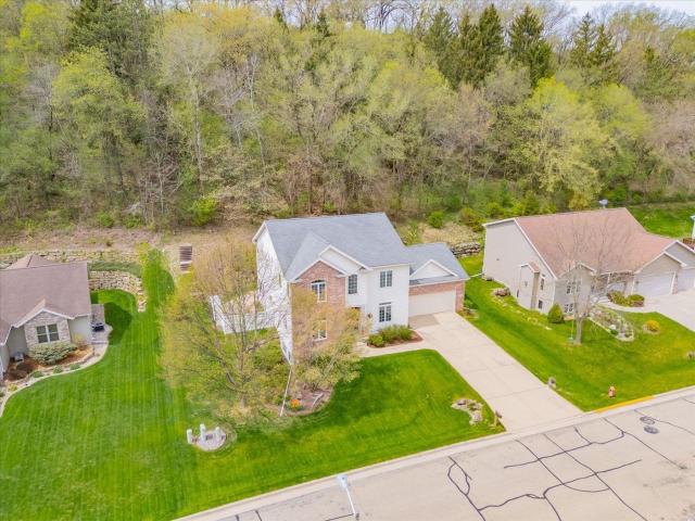 House for sale in Cross Plains