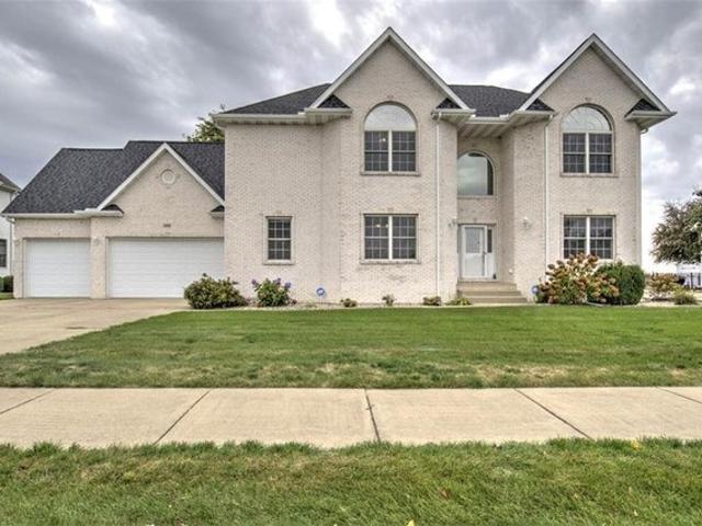 House for sale in The Greenbrier, Forsyth