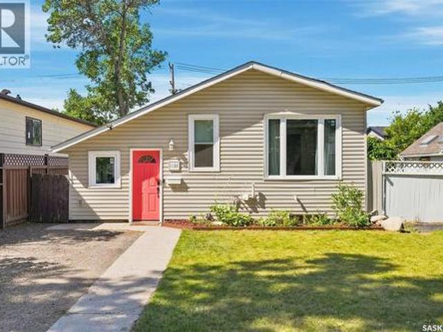 House for sale in Saskatoon, Saskatchewan