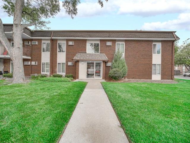 Condo for sale in Buffalo Grove, Illinois