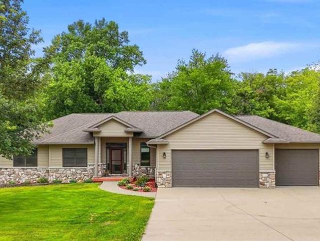House for sale in Riverside, Iowa