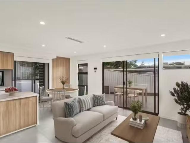 Condo for rent in Wollongong West, New South Wales