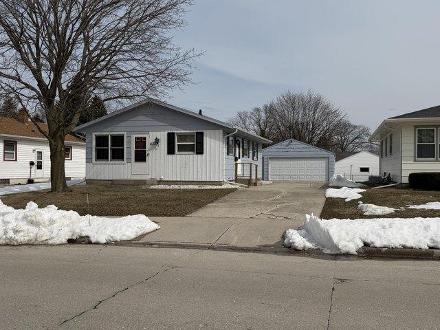 House for sale in Manitowoc, Wisconsin
