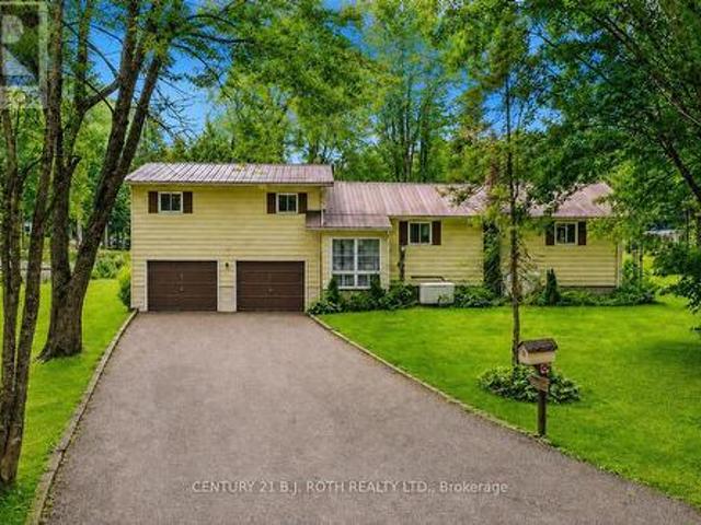 House for sale in Gravenhurst, Central Ontario