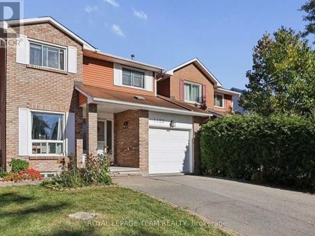 House for sale in Convent Glen North, Ottawa