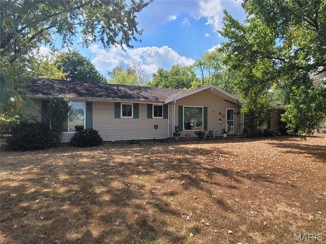 House for sale in Kell, Illinois