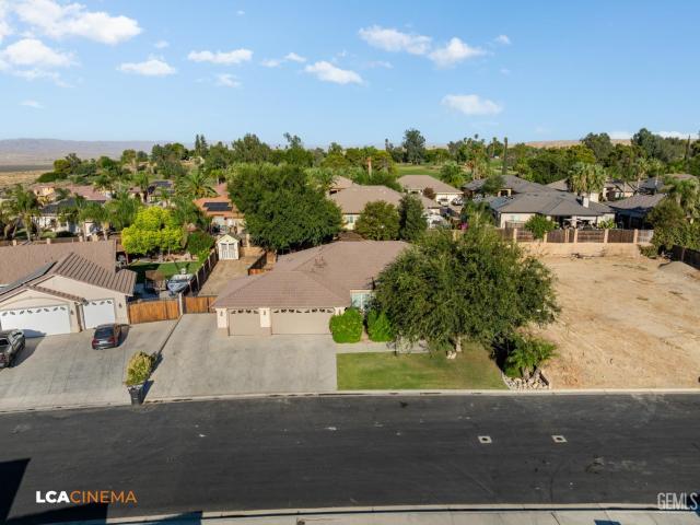 House for sale in Taft, California